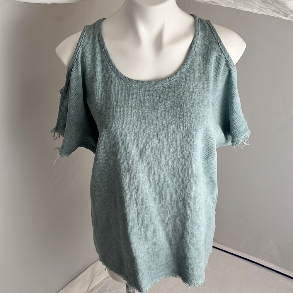 Brand Bazar aqua linen cold shoulder raw edge top